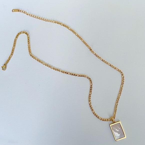 Pearl Rectangle Necklace - Picture 3 of 7